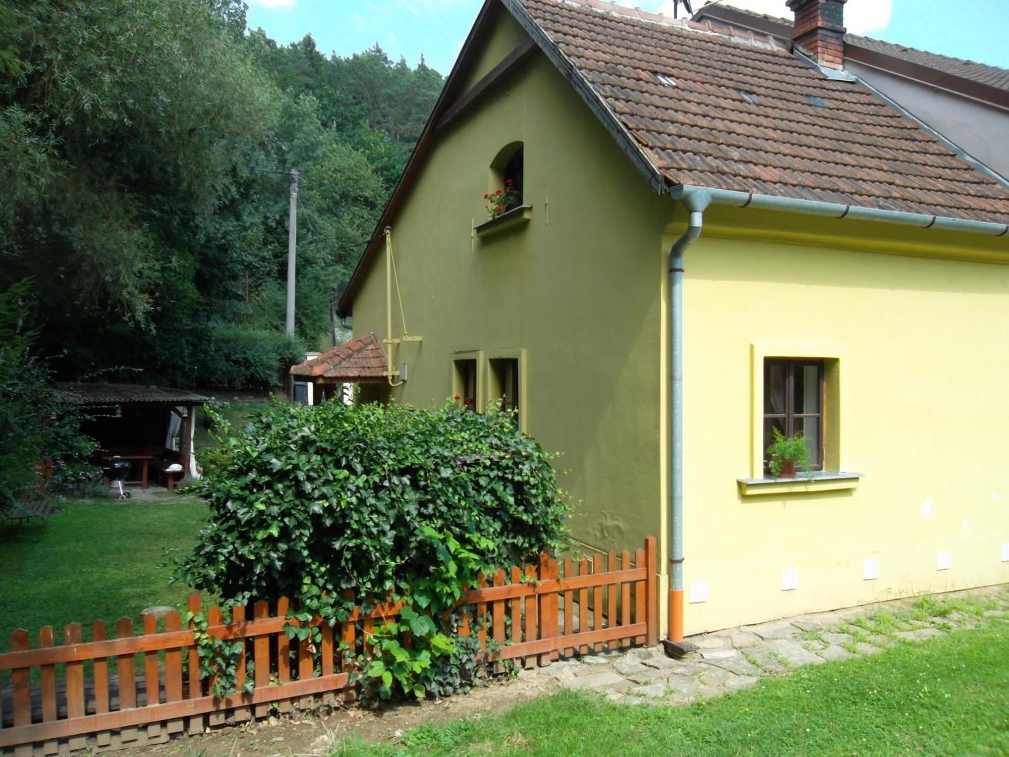 Chalupa U Libuse Luleč Buitenkant foto